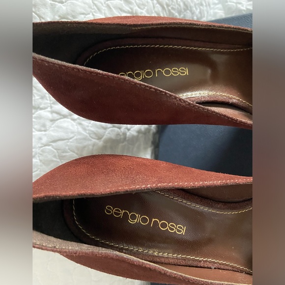 NEW Sergio Rossi Suede Pumps Size 37 - Picture 6 of 11